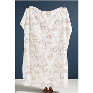 Line Face Art Comfy Blanket